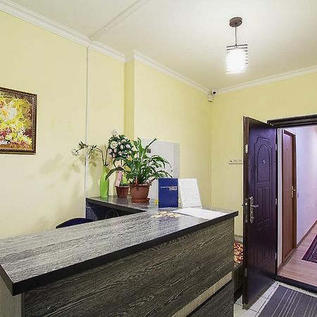 Bereket Hotel Astana Exterior photo